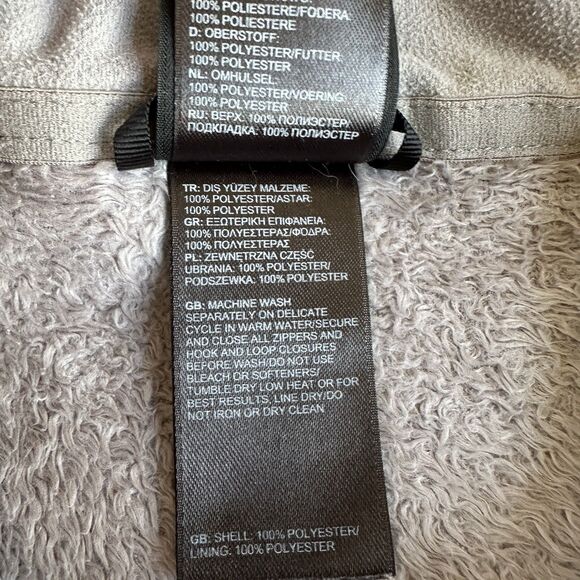 The North Face Osito 2 Jacket Womens Small Gray Fuzzy High Pile Fleece Full Zip - Picture 6 of 8